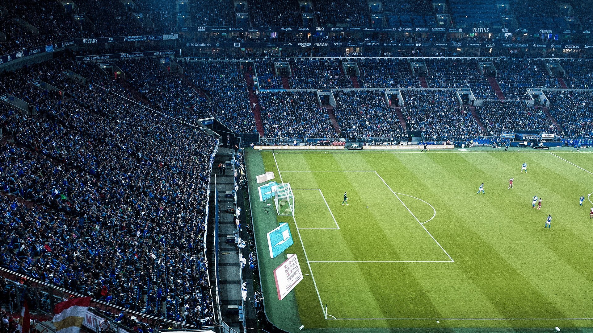 冠军球队球员感谢城市支持举办大型公益活动，感谢球队比赛夺冠的话